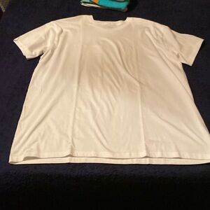 Men’s calvin Klein tee shirt